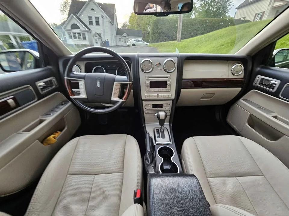 2008 Lincoln MKZ - Image 10 of 20