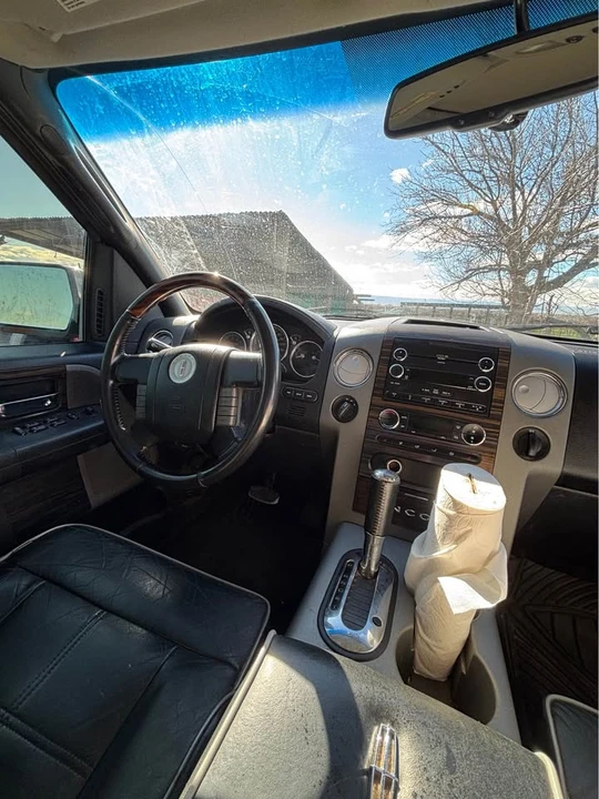 2008 Lincoln Mark LT - Image 3 of 6