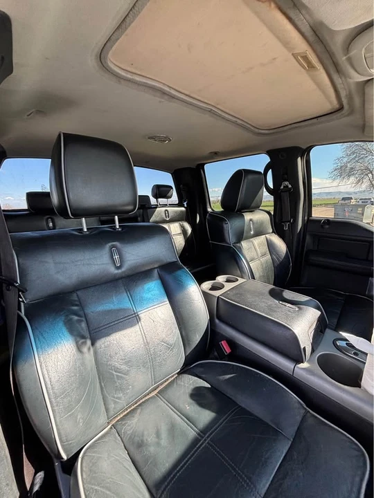 2008 Lincoln Mark LT - Image 4 of 6