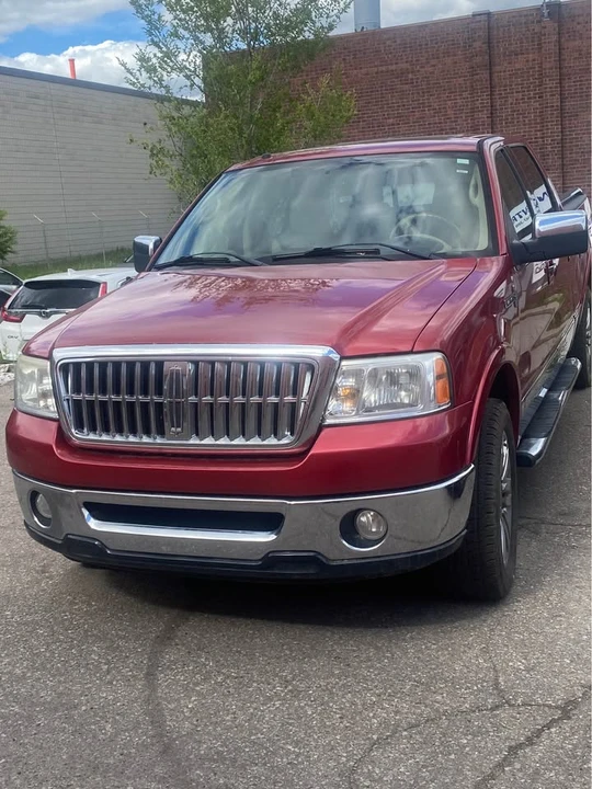 2008 Lincoln Mark LT - Image 4 of 7