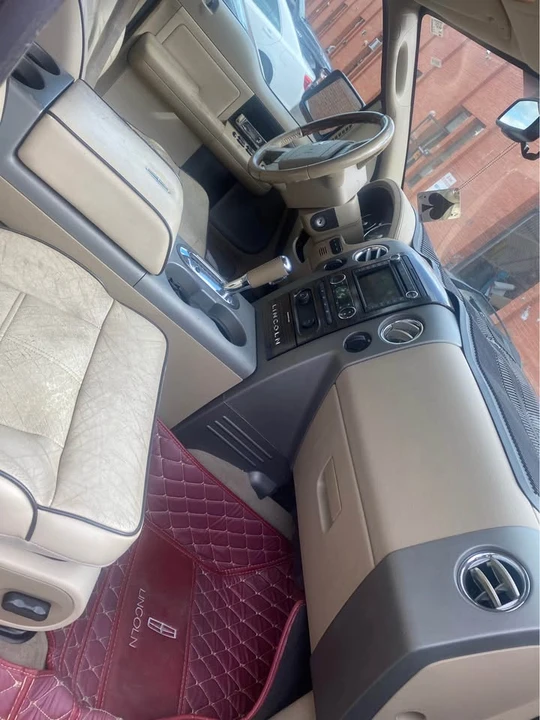 2008 Lincoln Mark LT - Image 3 of 7