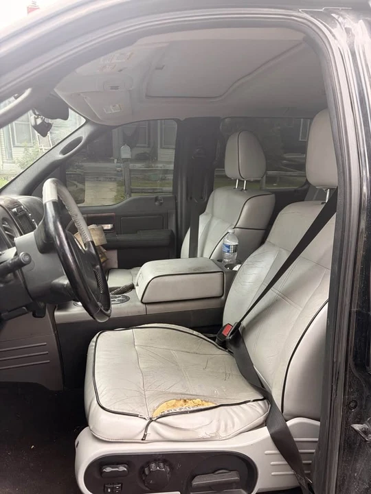 2008 Lincoln Mark LT - Image 6 of 7