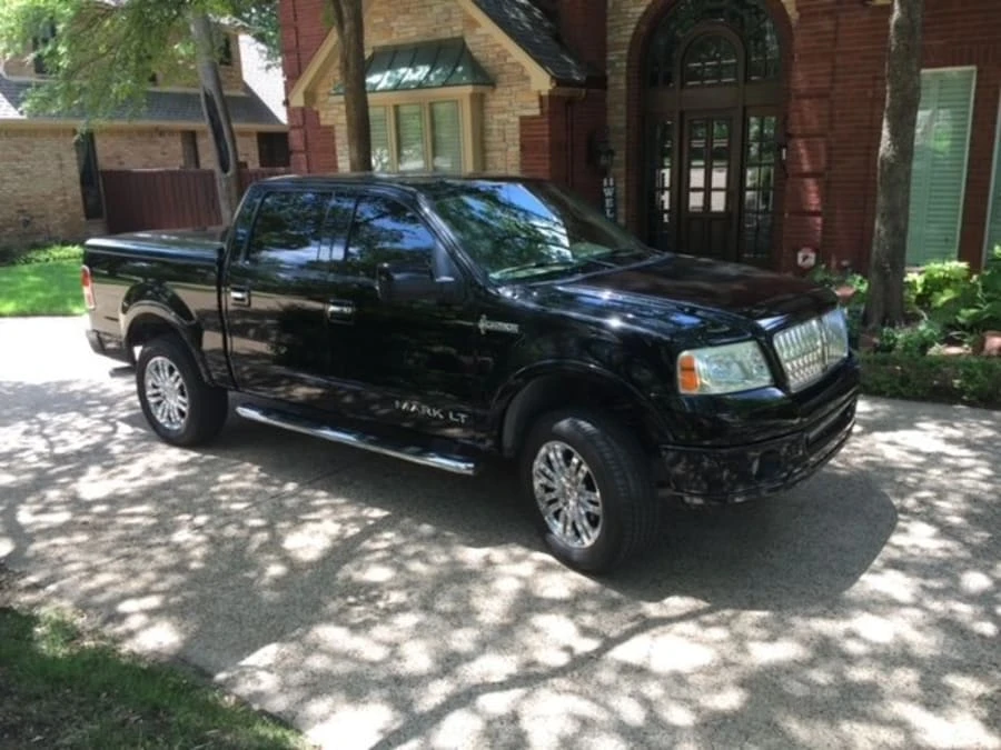 2008 Lincoln Mark LT - Image 5 of 22