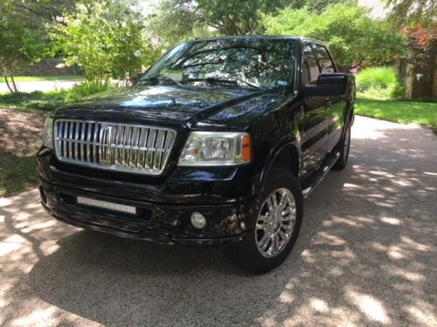 2008 Lincoln Mark LT - Image 8 of 22