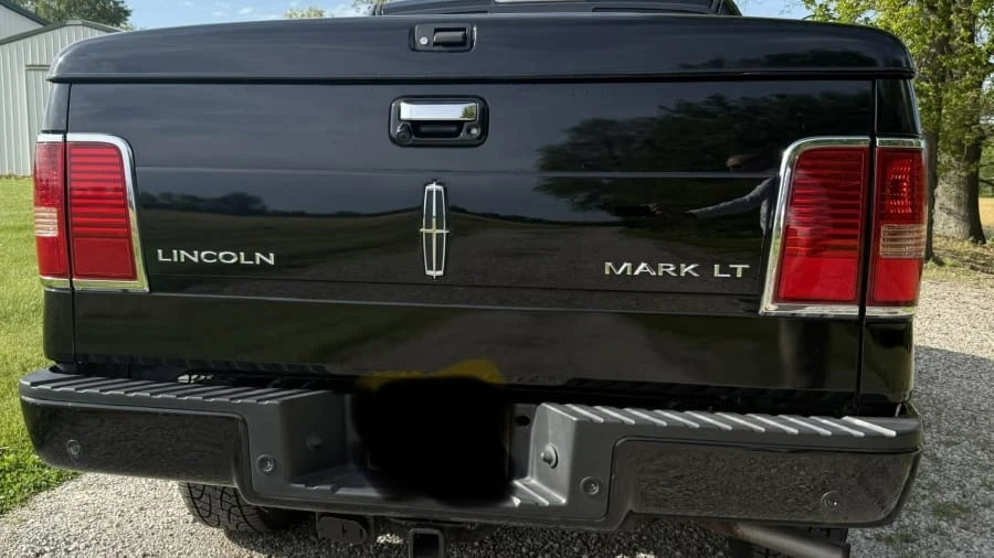 2008 Lincoln Mark LT - Image 7 of 20