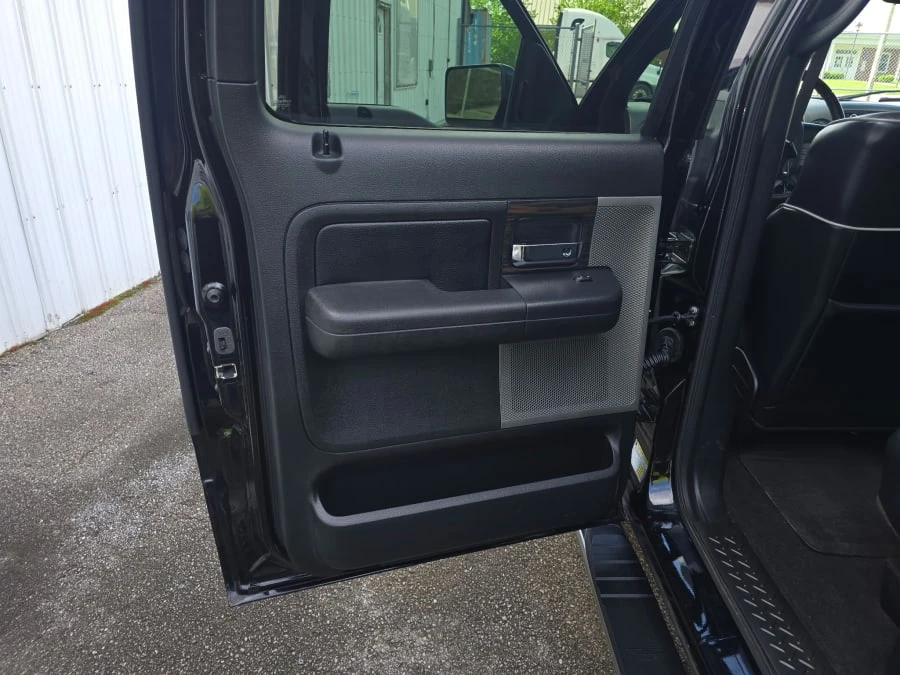 2008 Lincoln Mark LT - Image 16 of 20