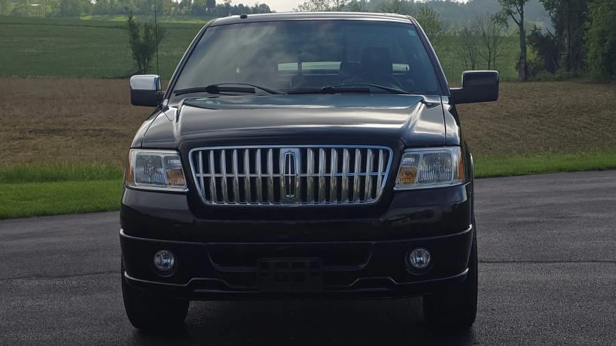 2008 Lincoln Mark LT - Image 3 of 20