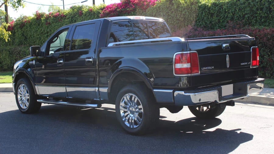 2008 Lincoln Mark LT - Image 4 of 6