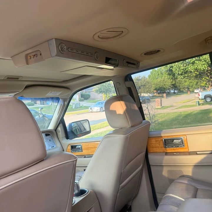 2008 Lincoln Navigator 3rd Gen - Image 7 of 10