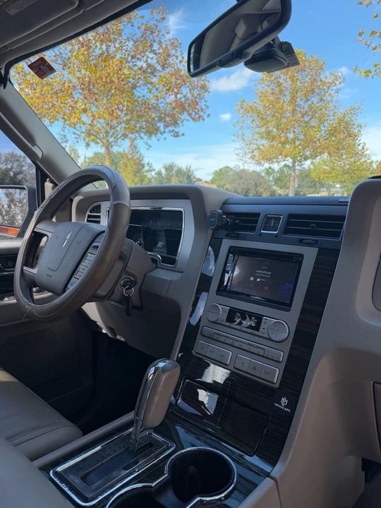 2008 Lincoln Navigator 3rd Gen - Image 13 of 13