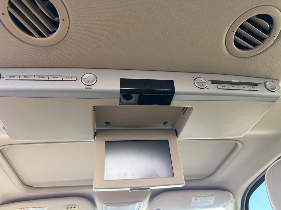 2008 Lincoln Navigator 3rd Gen - Image 16 of 31