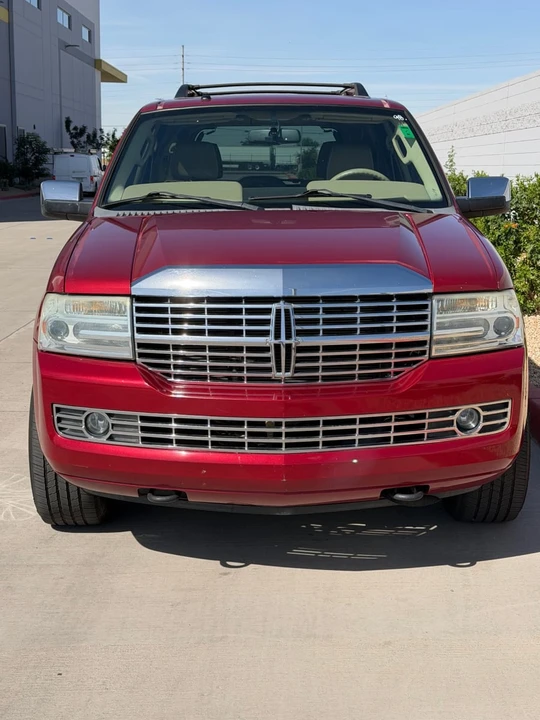 2008 Lincoln Navigator 3rd Gen - Image 4 of 31