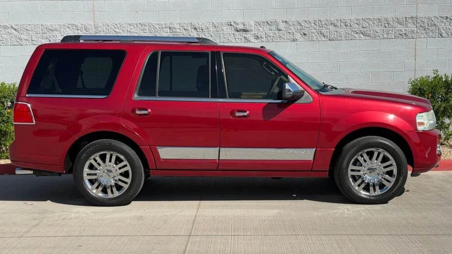 2008 Lincoln Navigator 3rd Gen - Image 7 of 31