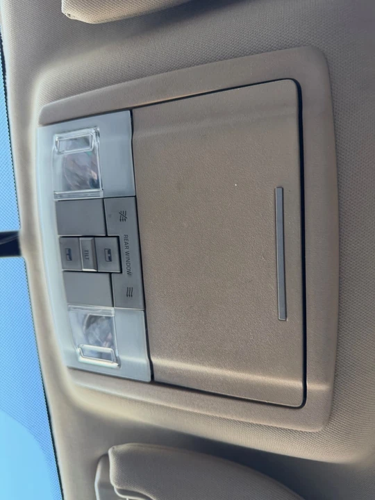 2008 Lincoln Navigator 3rd Gen - Image 13 of 31