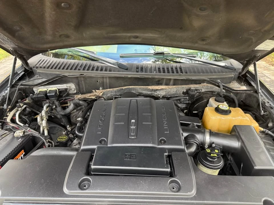 2008 Lincoln Navigator 3rd Gen - Image 12 of 12