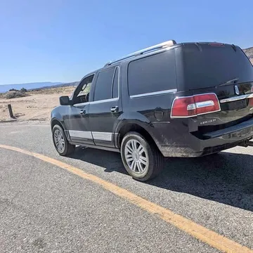 2008 Lincoln Navigator Luxury Sport Utility 4D