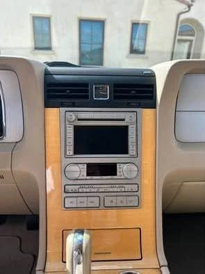 2008 Lincoln Navigator 3rd Gen - Image 7 of 19