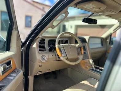 2008 Lincoln Navigator 3rd Gen - Image 6 of 19