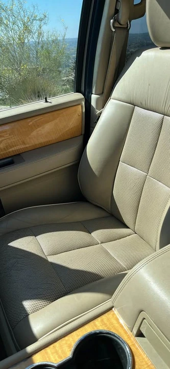 2008 Lincoln Navigator 3rd Gen - Image 17 of 19