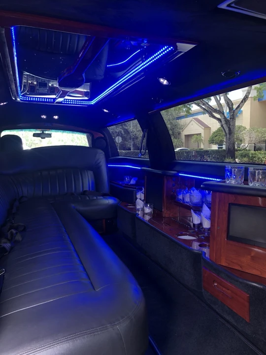 2008 Lincoln Town Car - Image 13 of 13