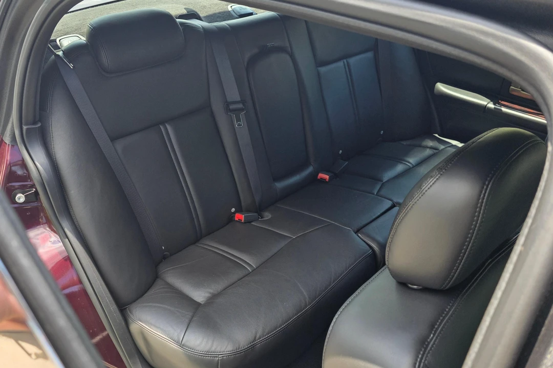 2008 Lincoln Town Car - Image 27 of 31