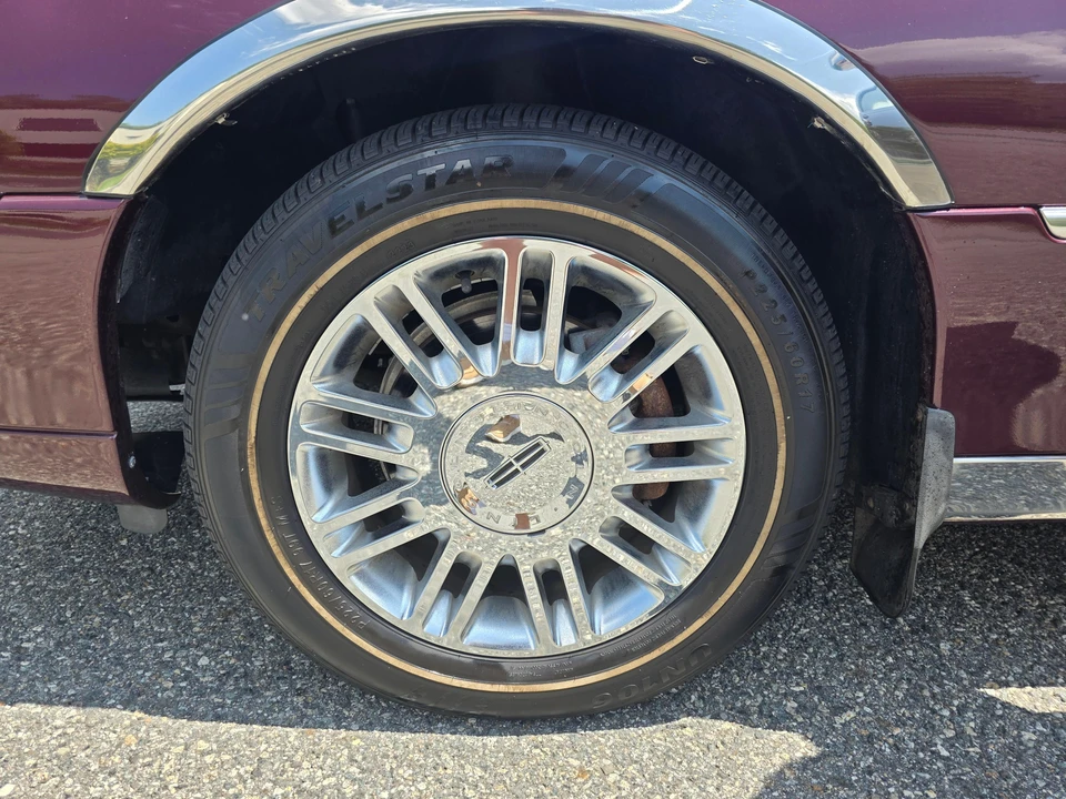 2008 Lincoln Town Car - Image 21 of 31