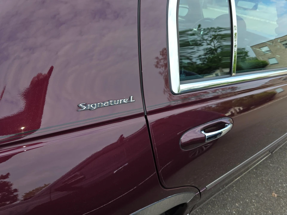 2008 Lincoln Town Car - Image 19 of 31