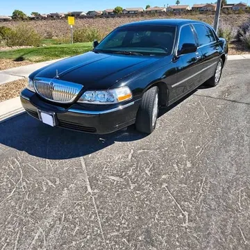 2008 Lincoln Town Car Signature L