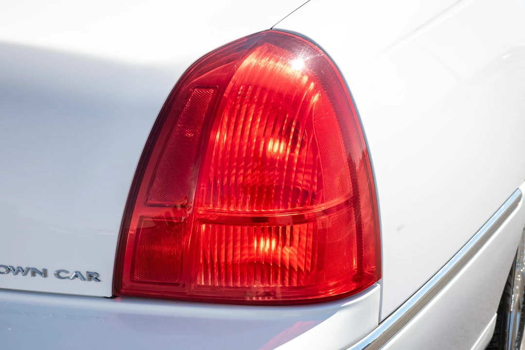2008 Lincoln Town Car - Image 14 of 31