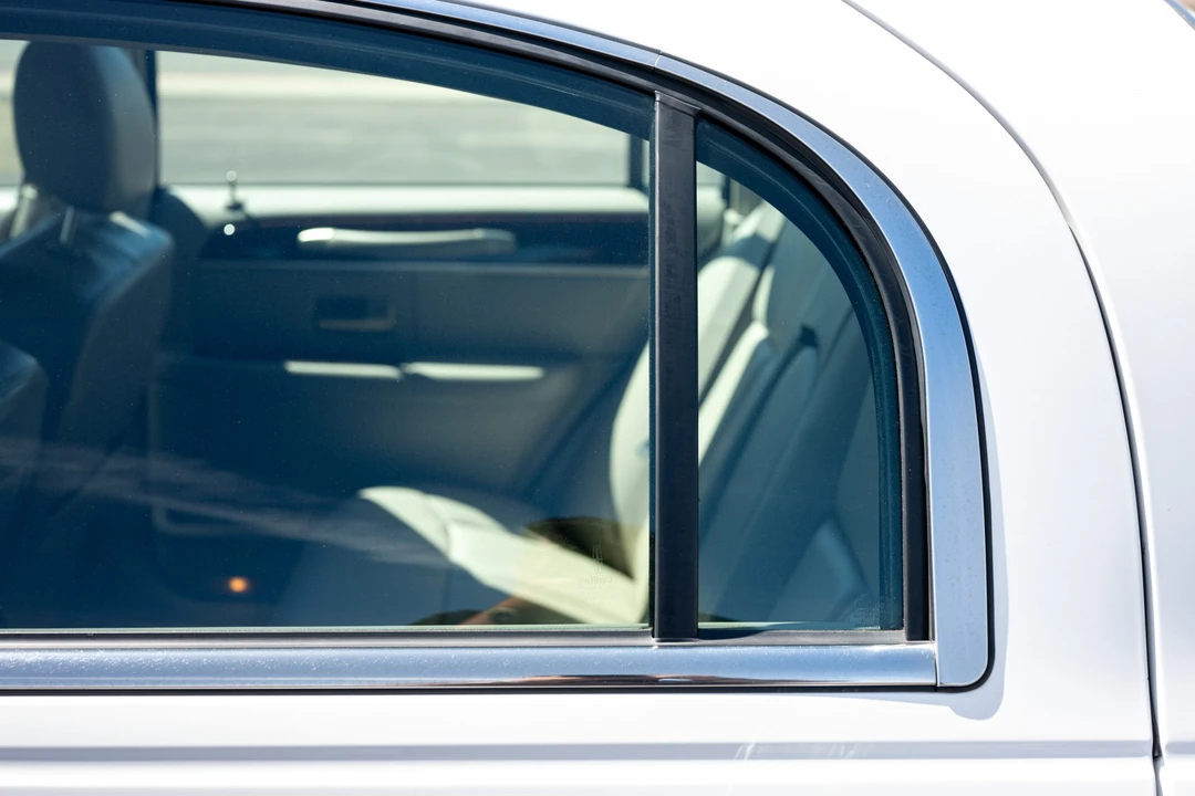 2008 Lincoln Town Car - Image 19 of 31