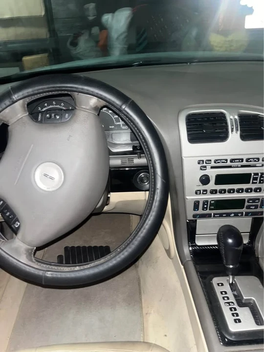 2008 Lincoln LS - Image 7 of 12