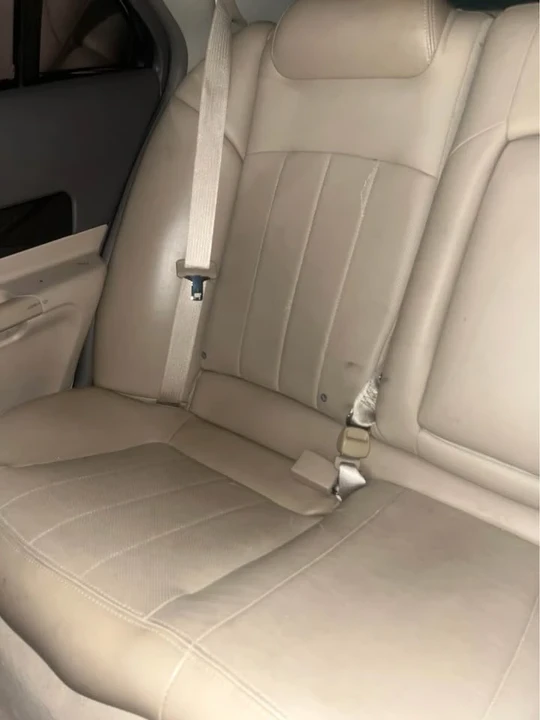 2008 Lincoln LS - Image 8 of 12