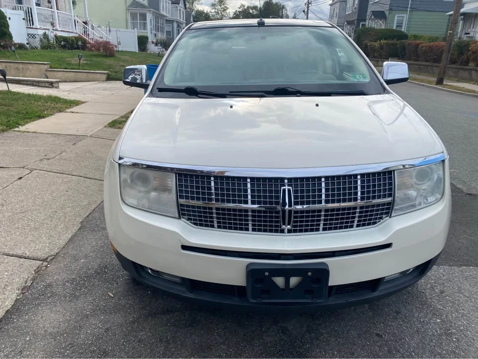 2008 Lincoln MKS - Image 2 of 11