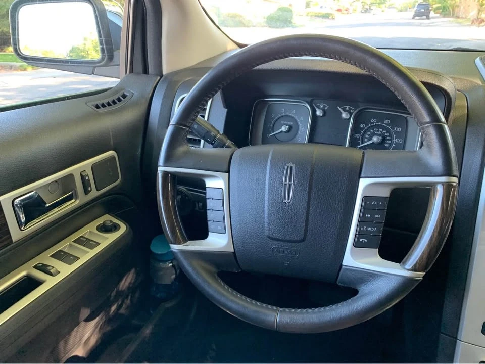 2008 Lincoln MKX - Image 5 of 6
