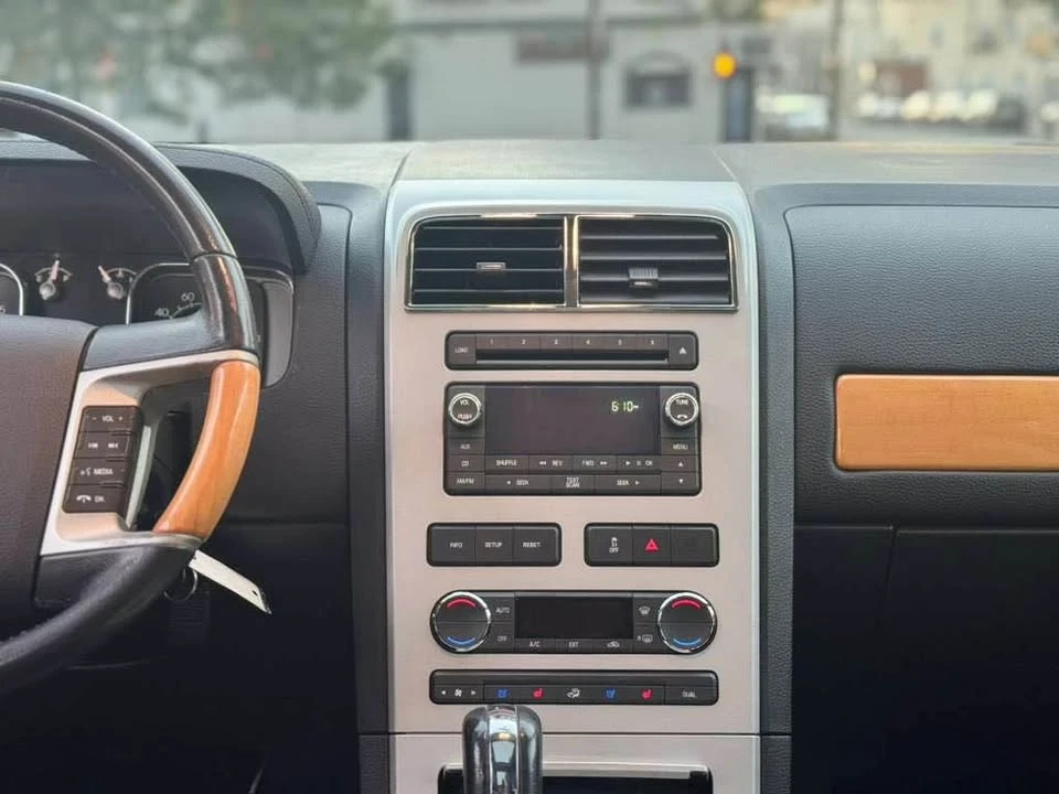 2008 Lincoln MKX - Image 14 of 18