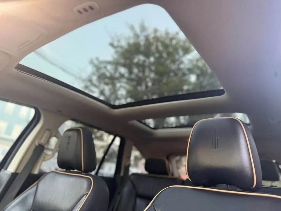 2008 Lincoln MKX - Image 17 of 18