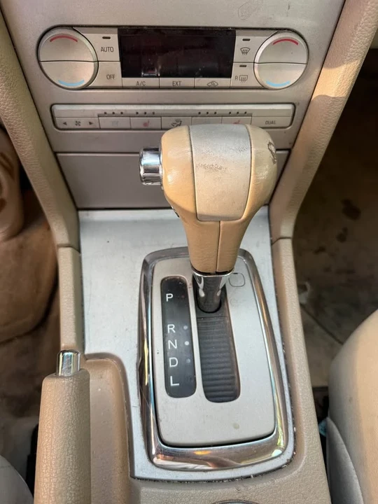 2008 Lincoln MKZ - Image 11 of 13