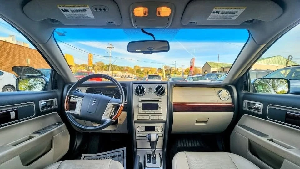 2008 Lincoln MKZ - Image 12 of 17