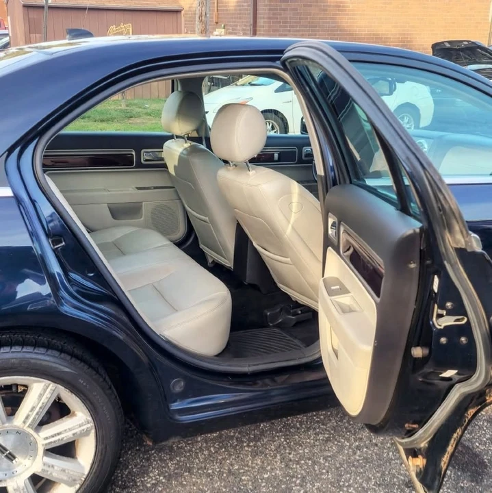 2008 Lincoln MKZ - Image 15 of 17