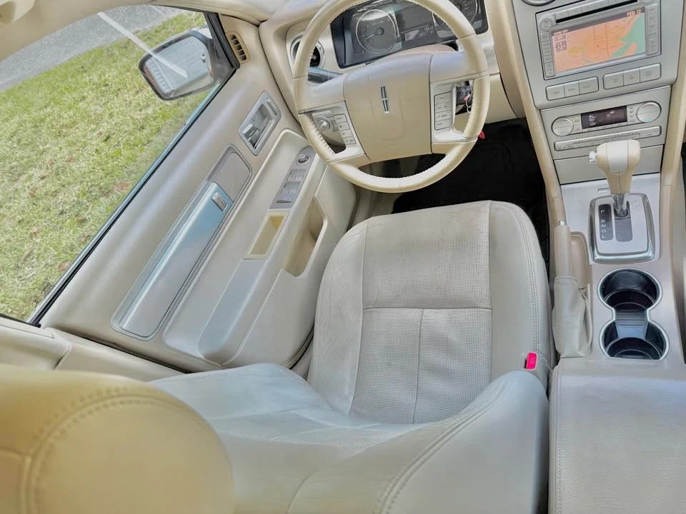 2008 Lincoln MKZ - Image 10 of 19
