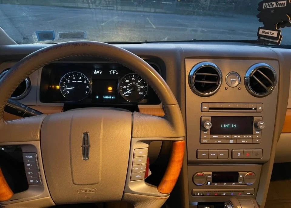 2008 Lincoln MKZ - Image 11 of 12