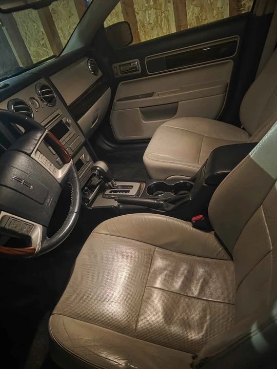 2008 Lincoln MKZ - Image 2 of 8