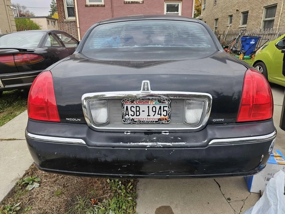 2008 Lincoln Town Car - Image 19 of 19