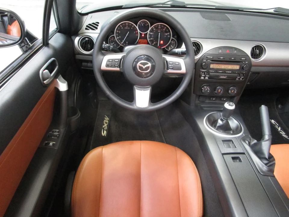 2008 Mazda NC MX-5 Miata - Image 11 of 31