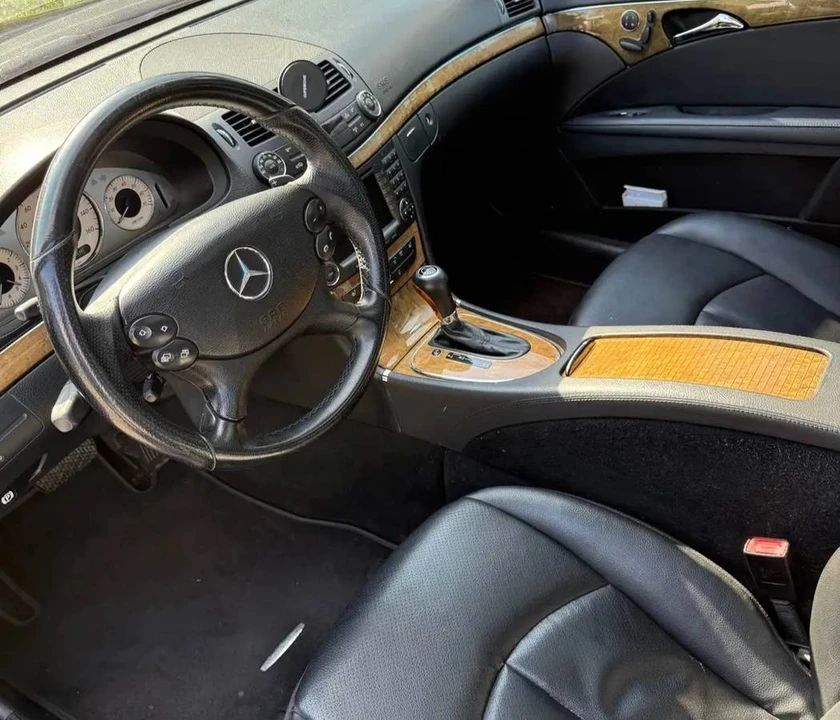 2008 Mercedes-Benz W211 E-Class - Image 5 of 12