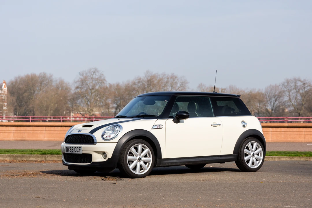 2008 Mini Mini 2nd Gen - Image 10 of 31