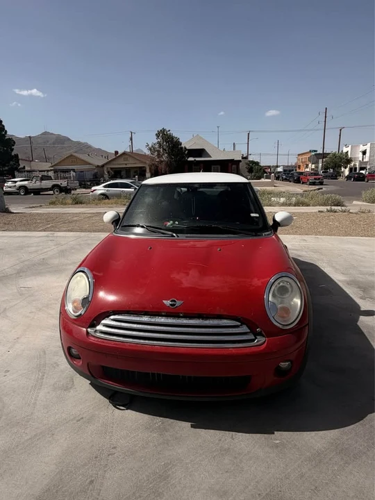 2008 Mini Mini 2nd Gen - Image 2 of 5
