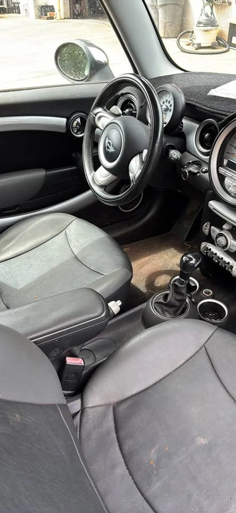 2008 Mini Mini 1st Gen - Image 3 of 4