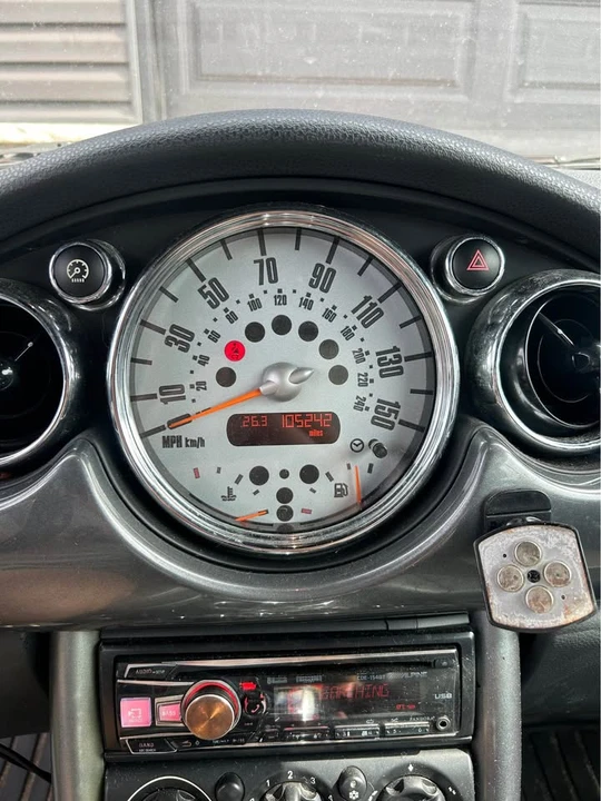 2008 Mini Mini 2nd Gen - Image 5 of 6