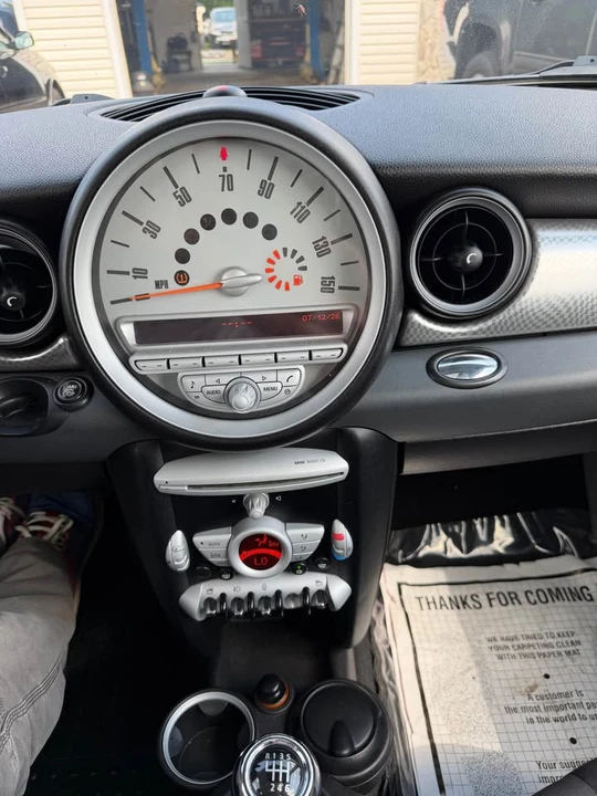 2008 Mini Mini 2nd Gen - Image 11 of 14
